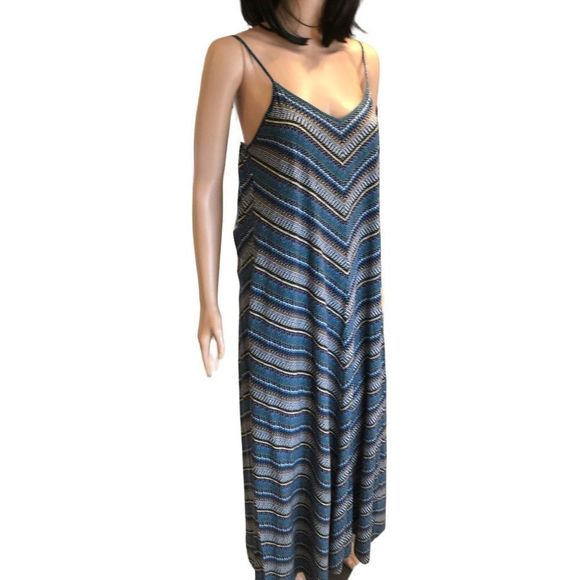 GAP Dresses & Skirts - GAP Chevron Print Maxi Dress size M
